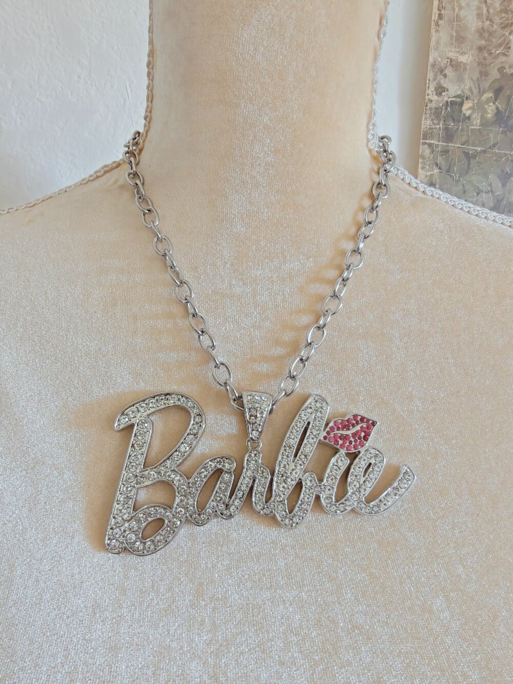 Barbie CZ Bling Statement Chain Nameplate with Lips Necklace Mattel 2023 - Picture 2 of 5